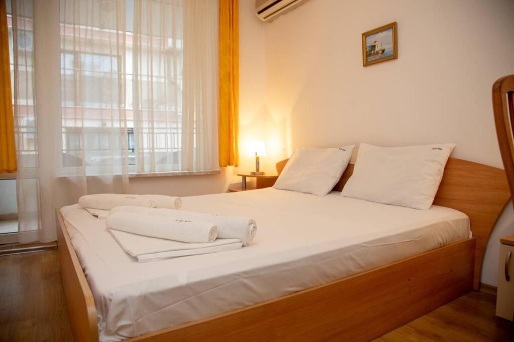 Convenient 1-Bedroom Flat Next To Harmanite Beach ソゾポル エクステリア 写真